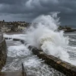 Severe Gales and Climate Risks on the UK South Coast