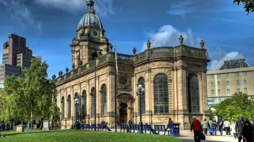 Top Birmingham City Centre Attractions Near Bullring