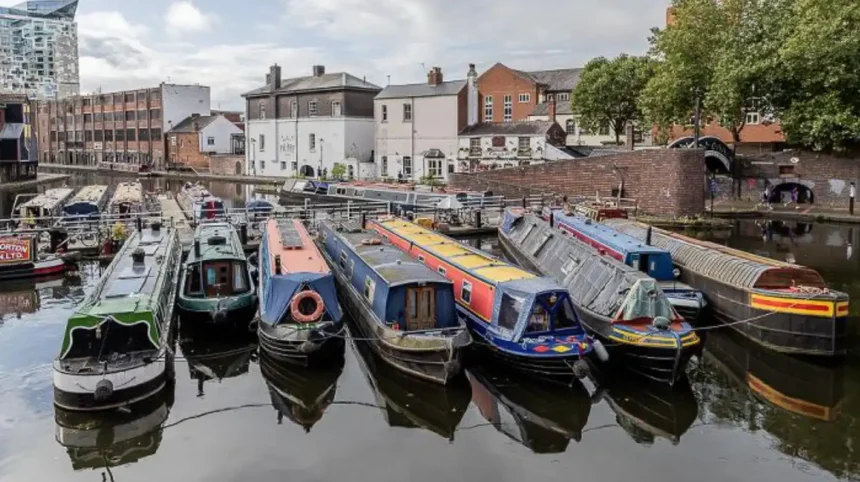How to Explore Birmingham’s Canals and Waterfront Areas